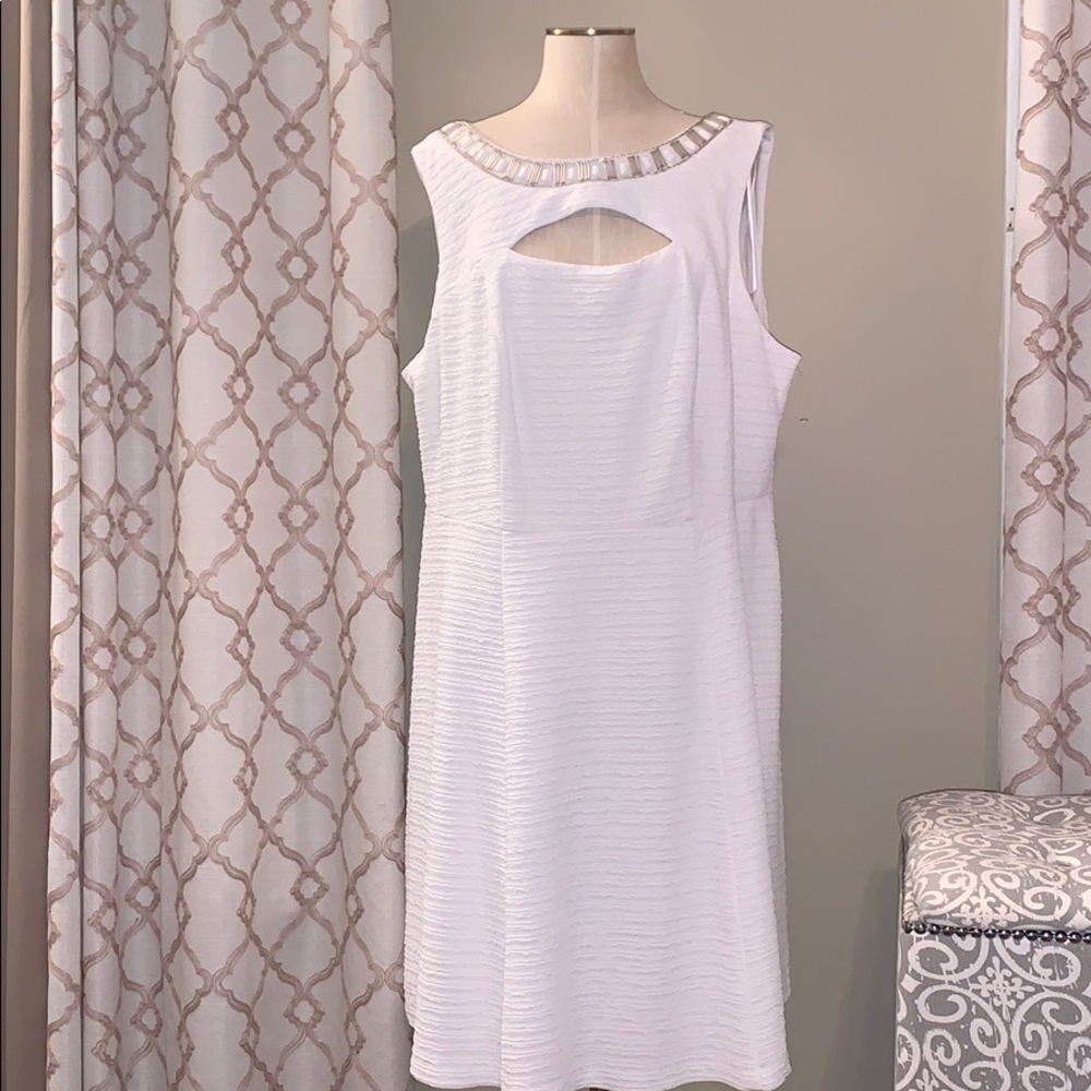 Studio One White Sleeveless Dress- Never Worn